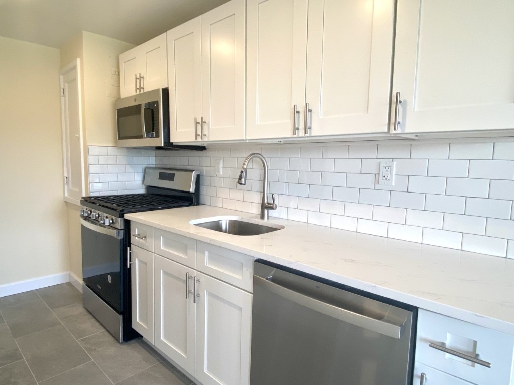 111 Sagamore Road - 4A